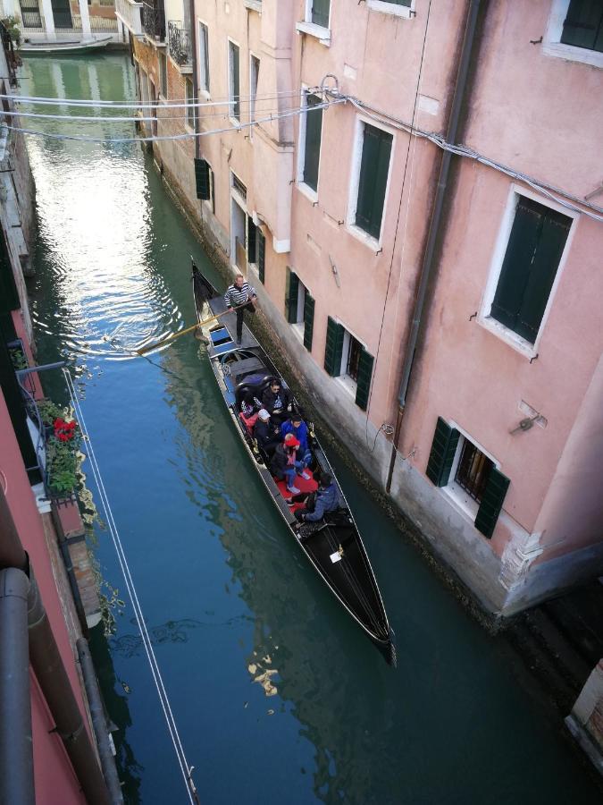 San Marco With Terrace And View Lägenhet Venedig Exteriör bild